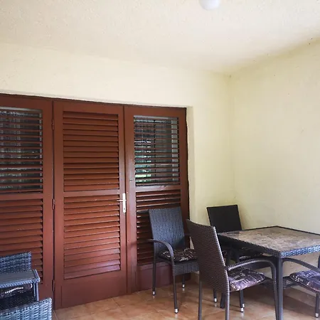Vadasztanya Apartmanhazak 아파트 시오포크