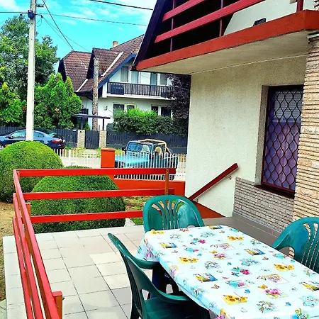 Vadasztanya Apartmanhazak アパート